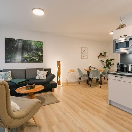 Modernes 2-Zimmer Themen-Apartment Im Zentrum Bayreuth Exterior photo