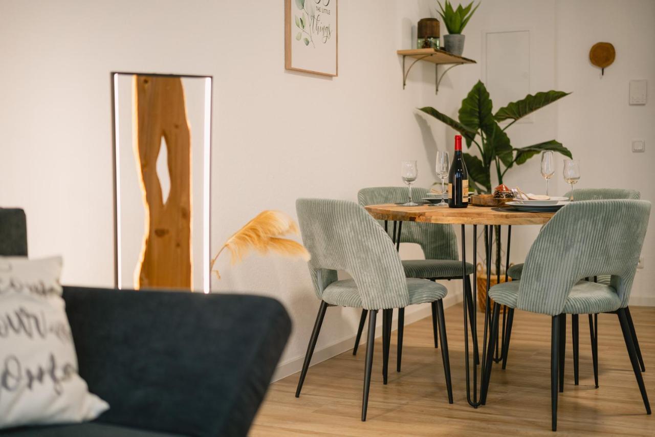Modernes 2-Zimmer Themen-Apartment Im Zentrum Bayreuth Exterior photo